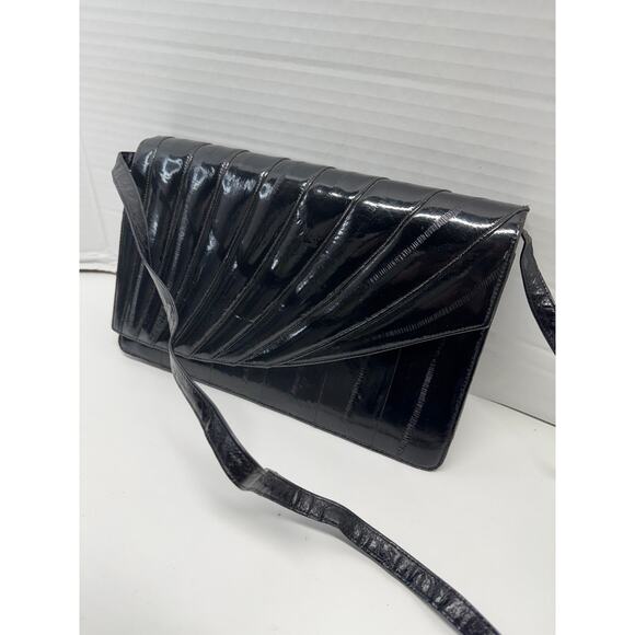 Vintage Black Eel Skin Purse with Adjustable and Removable Strap - Picture 5 of 8